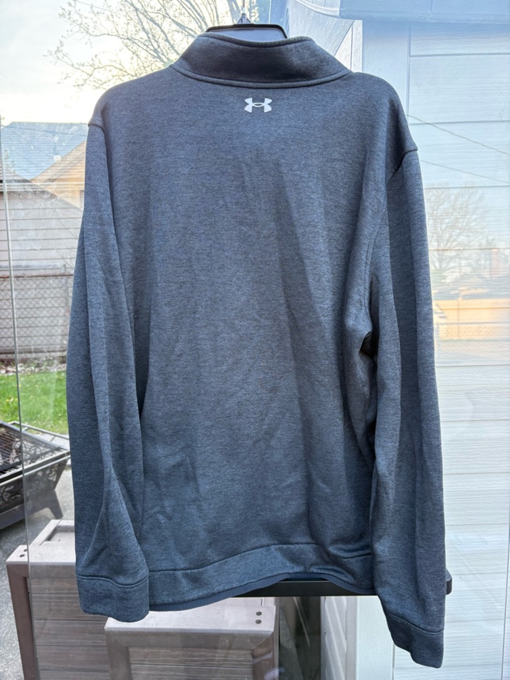 Under Armour Golf Men's Gray Quarter-Zip Pullover
